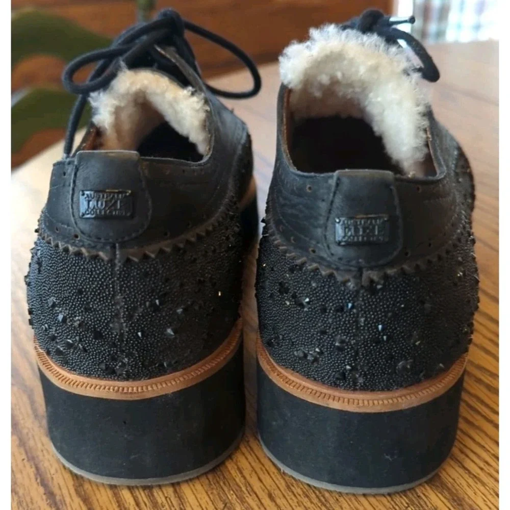 Australia Luxe Co Women's‎ US Size 9 Sherpa Lined Interior Rhinestone Platform